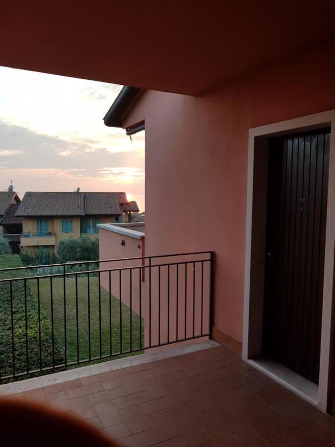 Mahatma Residence Lake View Лацизе Экстерьер фото